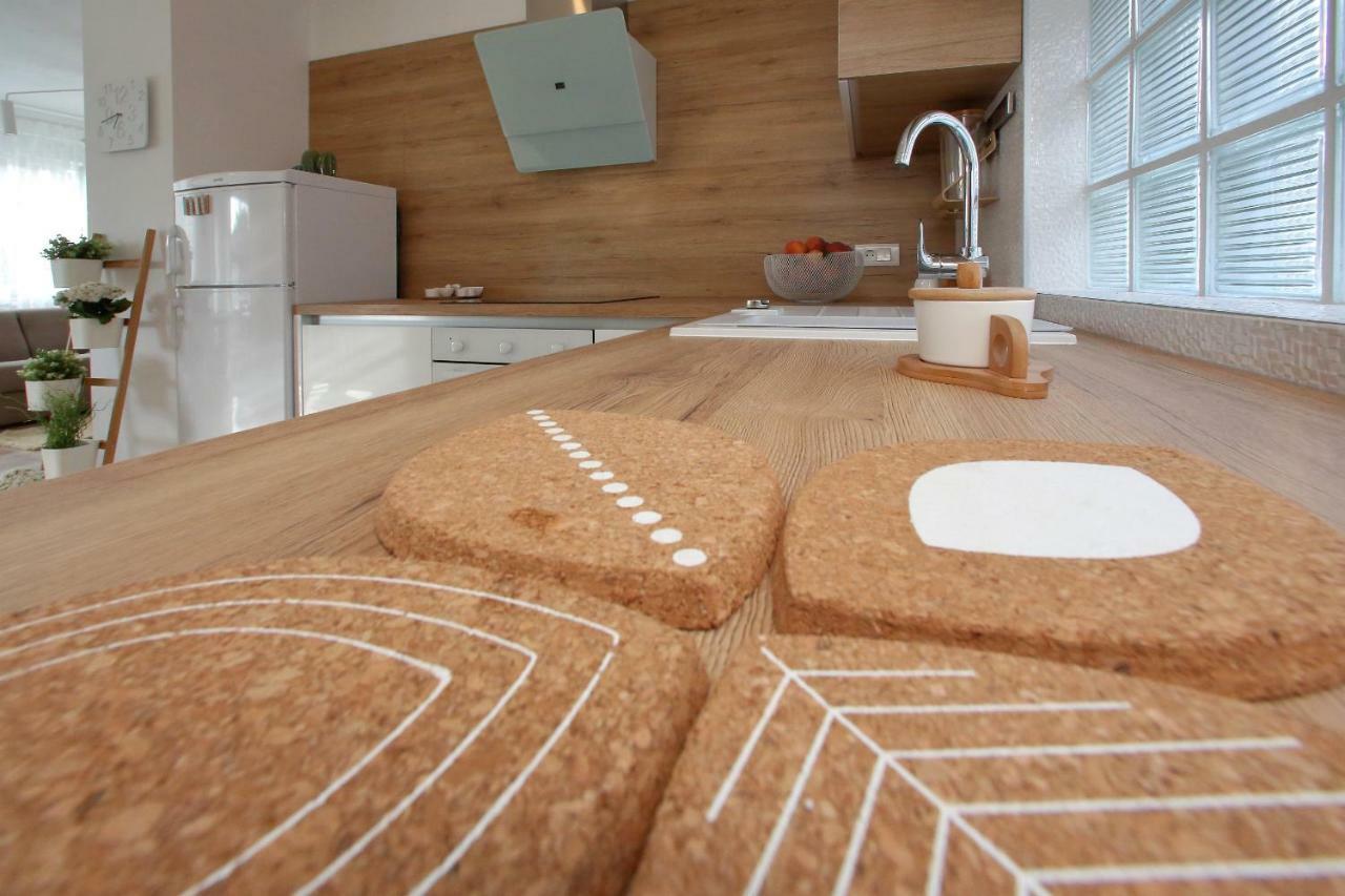 L Apartments Бибине Екстериор снимка