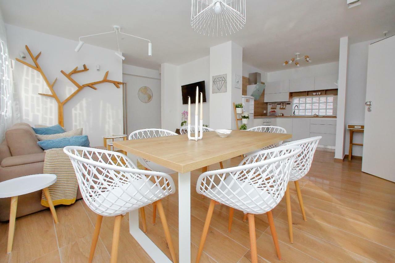 L Apartments Бибине Екстериор снимка